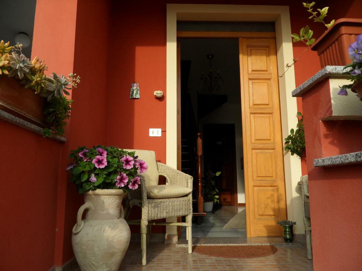 Il Mirto Bed & Breakfast *